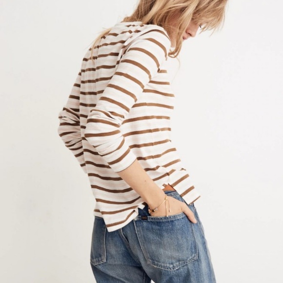 LAST | whisper in my ear tee | - Picture 3 of 4